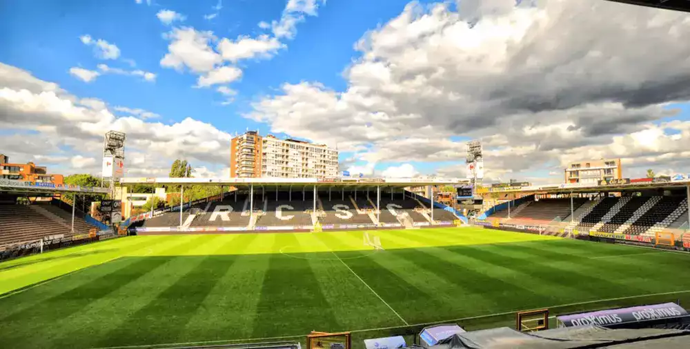 Football CHARLEROI - Sofieflat