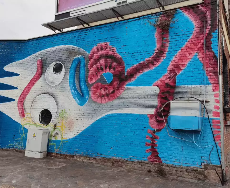 Street Art - Smok pour Disney+ - CHARLEROI - Sofieflat