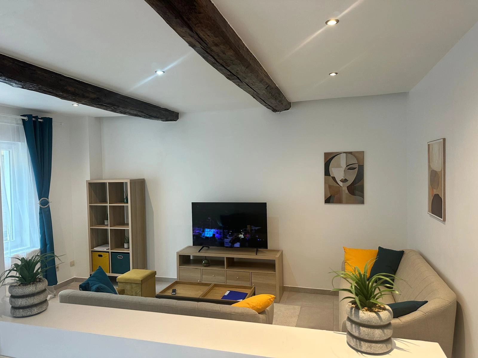 4-Bedroom House - Charleroi